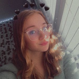 Meet your Posher, Rebekah